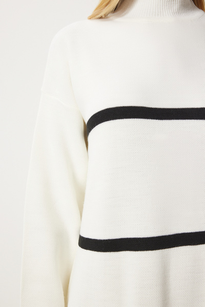 Happiness İstanbul Жіноча сукня з чорним светром в товсту смужку DD01339