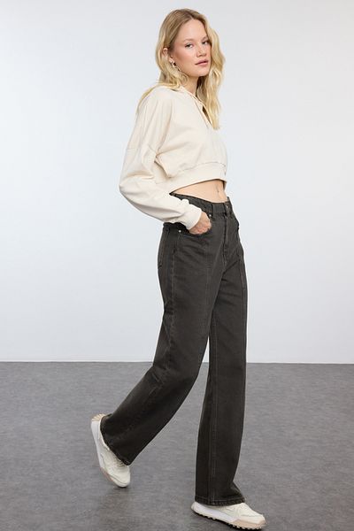 Trendyol Collection Vintage-Jeans mit weitem Bein und hoher Taille – Braun, Nahtdetails, blasser Effekt TWOAW25JE00141