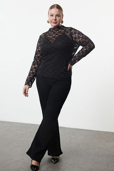 Trendyol Curve Plus Size Μαύρη Δαντελένια Πλεκτή Μπλούζα - TBBAW25AF00008