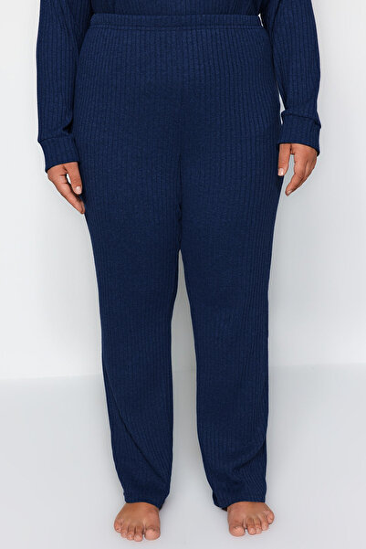 Trendyol Curve Σετ καμιζόλ πλεκτό γιακά με κουκούλα Relaxed Fit - Plus Size TBBAW23CP00016