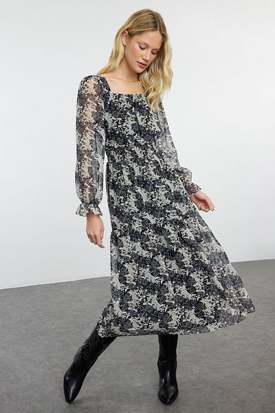 Trendyol Collection Μαύρο φλοράλ στάμπα - Maxi φόρεμα με επένδυση από σιφόν, γιακάς για σκέιτερ Twoaw25el00193