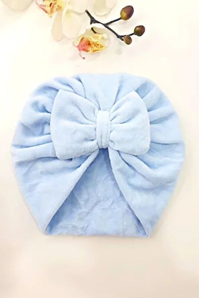 PETEK AKSESUAR Boneta pentru bebelusi cu fundita din catifea fleece Baby Blue