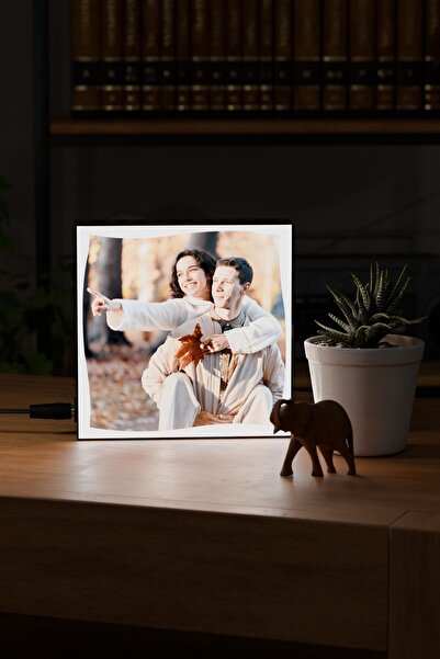 Aksesuar Kişiye Özel Fotoğraflı Işıklı Kutu (Light Box)