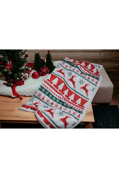 YORKADESIGN Christmas Patterned TV Blanket White