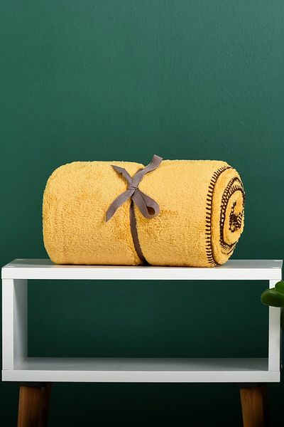 Ellia Soft Pătură TV unică Wellsoft Plush Galben (120x170 cm - Cusătură maro ciobănesc)