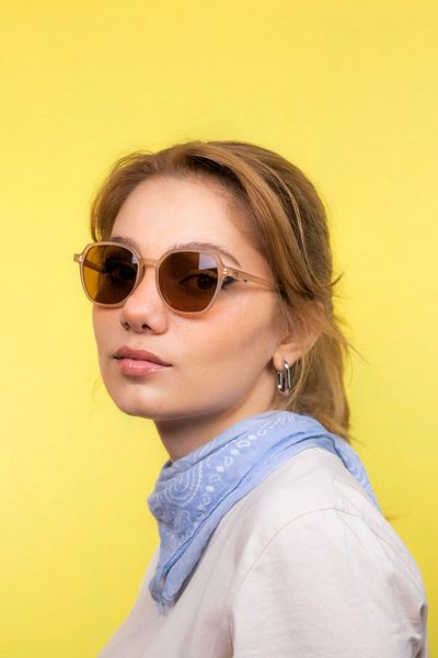 LUNOX Evan Unisex Cream Sunglasses