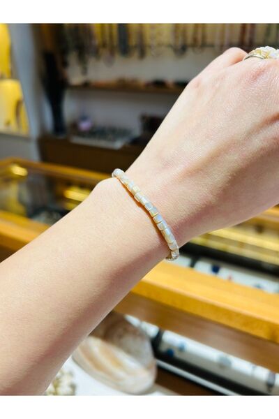 Luna سوار من الحجر الطبيعي من أم اللؤلؤ