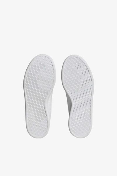 adidas White Advantage Women's Sneakers - Hr0245