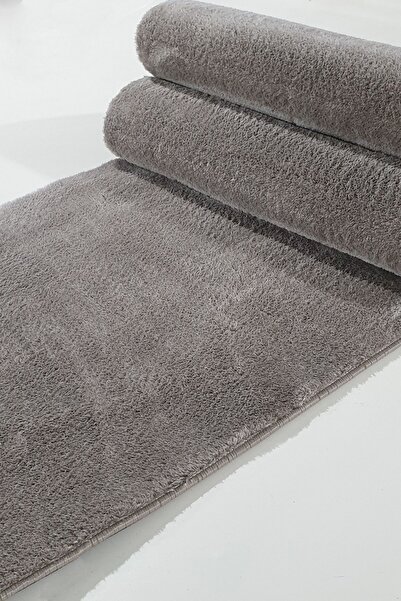 Babil Home Kaymaz Tabanlı Kesme Rulo Salon Koridor Halı Post Peluş Yolluk Vizon