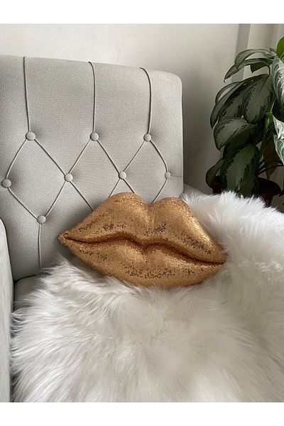 minibellababy Lip Pillow Gold Decorative Lip Pillow
