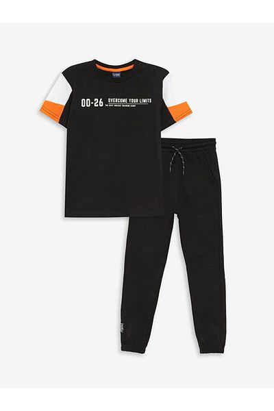 LC Waikiki LCW Kids Crew Neck Printed Short Sleeve Boy's T-Shirt and Sweatpants