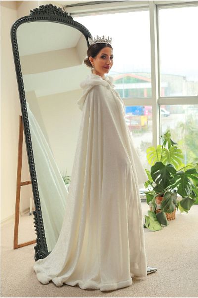 Sed da Exclusive Velvet Furry Bridal Cape, Bridal Fur, Princess Cloak