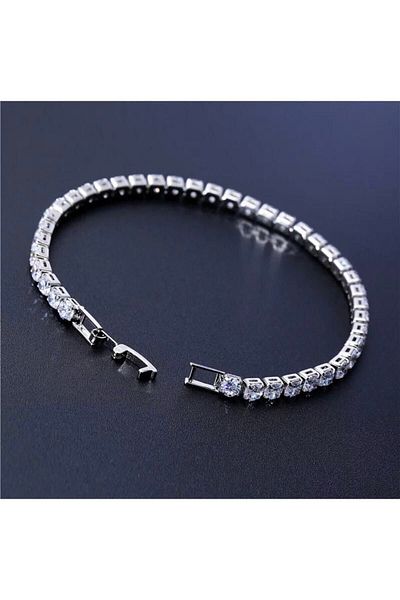 ICED OUT سوار التنس