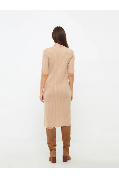 LC Waikiki LCWAIKIKI Classic Açık Kahverengi Yarım Balıkçı Yaka Düz Kısa Kollu Kadın Triko Elbise