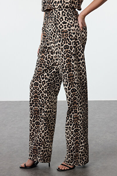 Trendyol Collection Magas derekú és leopárdmintás széles szárú farmernadrág - TWOAW25JE00122