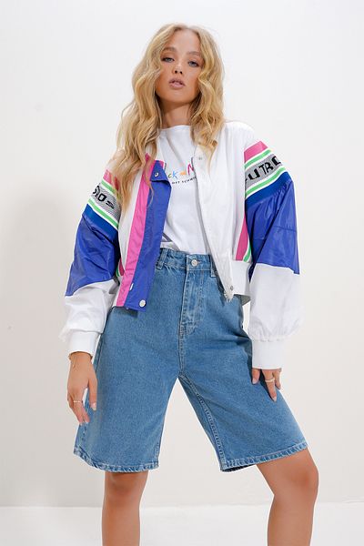 Trend Alaçatı Stili White Color Blocked Oversize γυναικείο μπουφάν - Snap Close, Alc-X12617