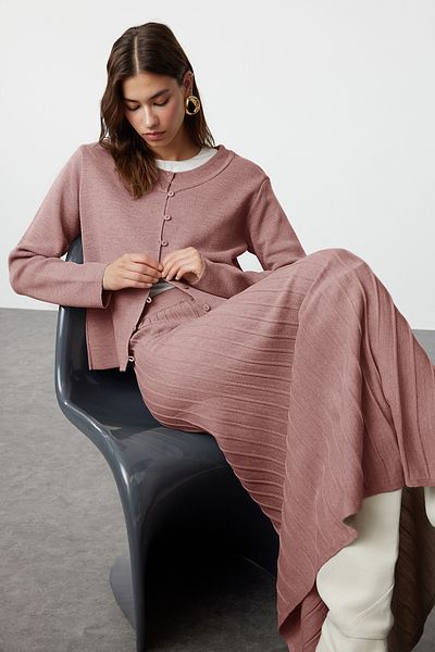 Trendyol Modest Szárított rózsa kötöttáru kardigán és szoknya szett - gombos, Tctaw24us00043