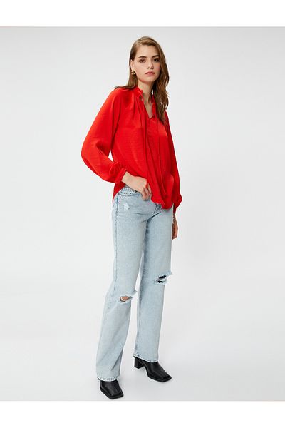 Koton Boho-Bluse mit hohem Kragen und Bindedetail