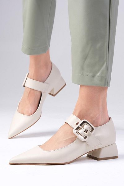 Mio Gusto Lilou Beige Pointed Toe Women's Low Heel Shoes