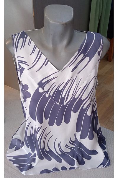SGS Le Viva Sgs Gray Blue Color Bell Model Hanging Blouse