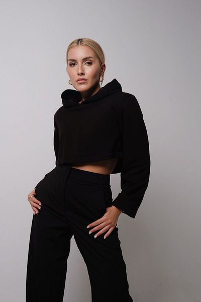 Studioyc Castor Max Hooded Crop Sweatshirt with Round Cut Hem