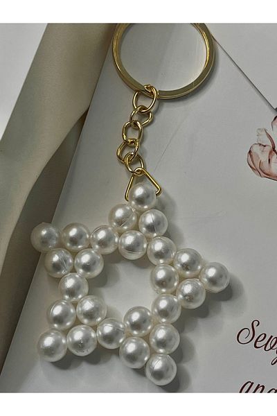 Freya Pearl Star Stylish Keychain