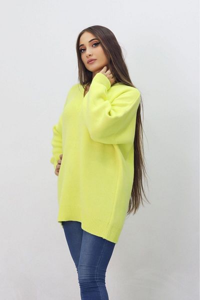 GAJA Women's V-neck Knitwear Sweater - Saleless and Thick Winter