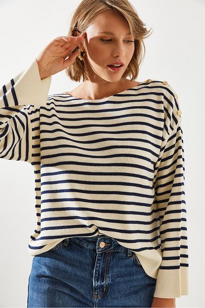 Bianco Lucci Striped Shoulder Buttoned Women's Sweater - 20247511