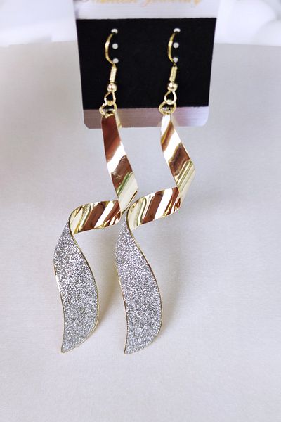 Aksesuar Curvy Glitter Long Dangle Earrings