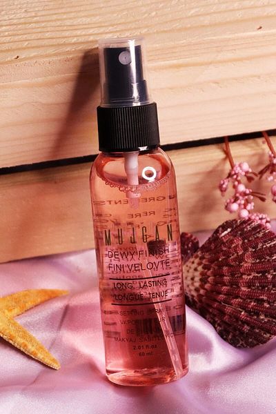 MUJGAN Makeup Fixing Pink Packaging 60ml