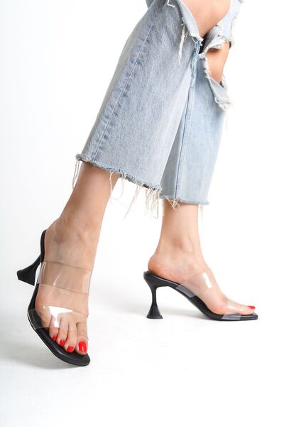 Saltopik Papuci negri cu toc șampanie - cu bandă transparentă