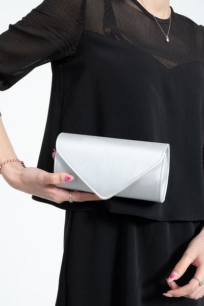 bibags Ασημί σατέν βραδινή τσάντα Clutch bag