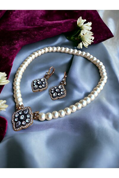 FAYRA ACCESSORIES Elmas Montür Zirkon Taşlı İnci Kolye ve Küpe Seti