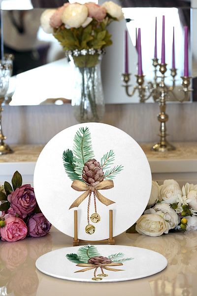 Realhomes 2-Piece Cone Drawing Cristmas Themed Digital Printed Modern Round Plate & Placemat