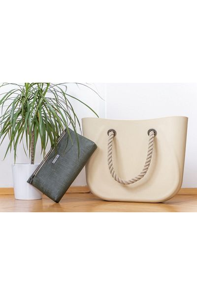 OZPACK Camel Rubber