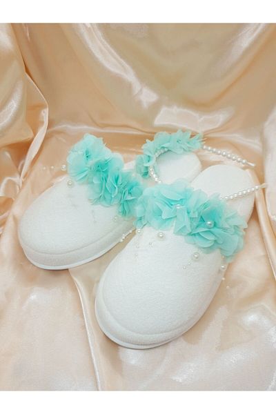 Melkady Aksesuar Melkady 233lmint - Floral Maternity Slippers and Pearl Crown Set (Piece of 2)
