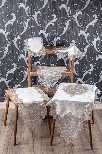 Bonny Home Efsun Cream Velvet με Ασημένια Δαντέλα 5 τεμαχίων Runner Σετ Σετ Σαλονιού Τραπεζομάντηλο