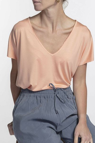 BASIC&CO Vogue Dusty Pink V-Neck Basic T-shirt
