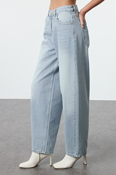 Trendyol Collection Blugi skater albastru deschis cu talie joasă - TWOSS24JE00038