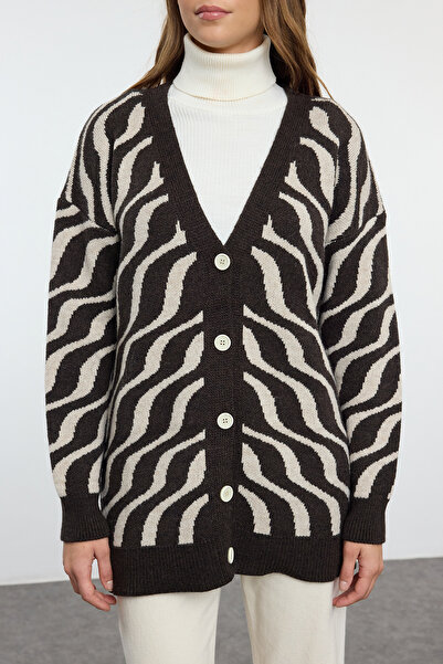 Trendyol Modest Vzorovaný hnědý pletený cardigan - TCTAW25TH00024