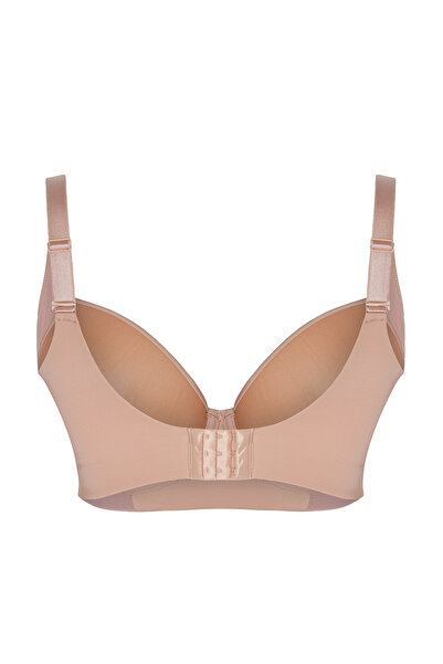 Trendyol Curve Plus-Size-BH mit Herz-Accessoire – TBBAW25CW00012