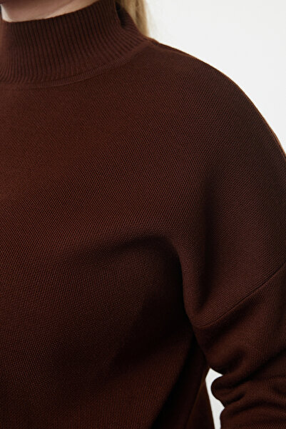 Trendyol Curve Turtleneck Sweater - Brown, Button Detailed TBBAW24AN00076