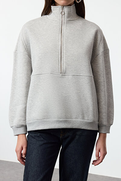 Trendyol Collection Oversize fleece šedá pletená mikina – poloviční zip, silná vnitřní strana Twoaw24sw00416