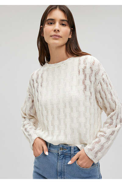 Mavi Transparan Beyaz Triko Loose Fit / Bol Rahat Kesim 1612371-70057