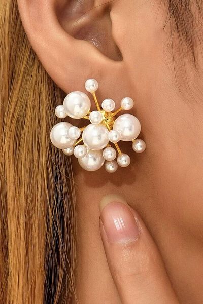 PETEK AKSESUAR Fringed Pearl Earrings