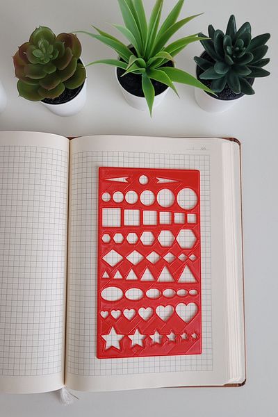 Karmelom Studio Montessori Bullet Journal - Basic Shapes and Stencil Ruler