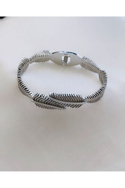 VNS Accessories Steel Leaf Model Silver Handcuff Bracelet
