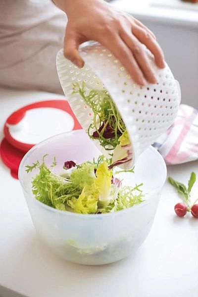 Tupperware Modern Vegetable Dryer 3.9 L Fuchsia