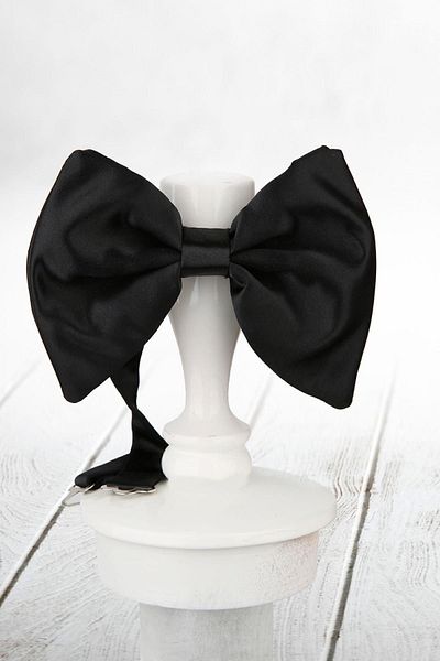 La Pescara Sp36 Large Satin Bow Tie - Black