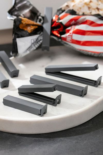 KATE HOME Practical Set of 8 Anthracite Bag Clips - 4 Large and 4 Small